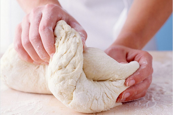 Bước 3: Tạo hình bánh mì