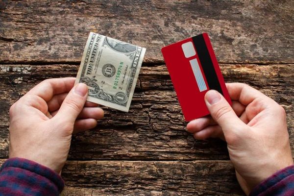 Hướng dẫn vay tiền bằng thẻ tín dụng